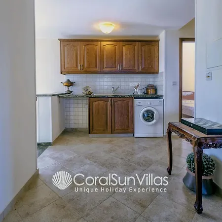 Villa Paradise 413 By Coral Sun