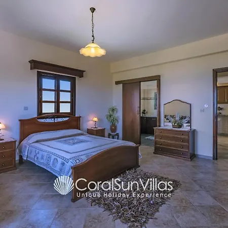 Villa Paradise 413 By Coral Sun Kato Yialia