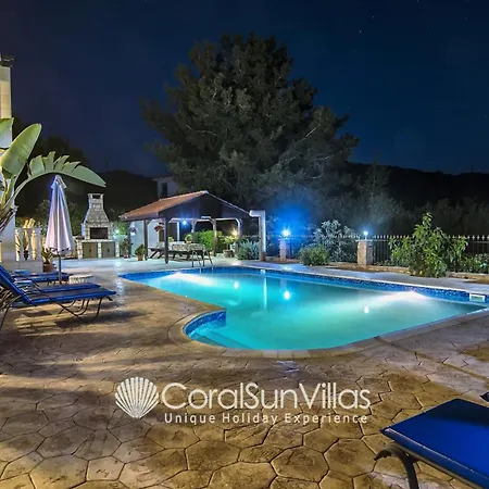 Paradise 413 By Coral Sun * Kato Yialia