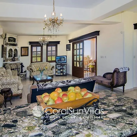 Villa Paradise 413 By Coral Sun Kato Yialia