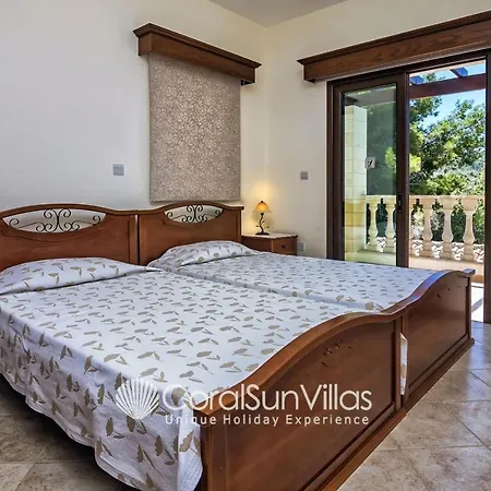 Villa Paradise 413 By Coral Sun *